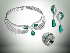 إكسسوارات 2023