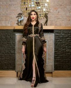 دنيا بطمة إطلالة رمضانية